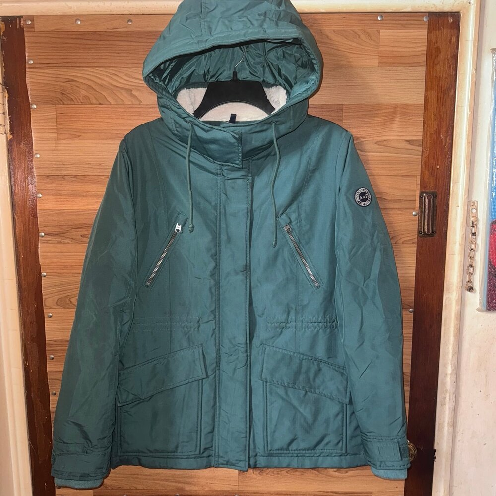 Abercrombie & Fitch Women's Parka Jacket Green Adult Size SMALL Sherpa Neck